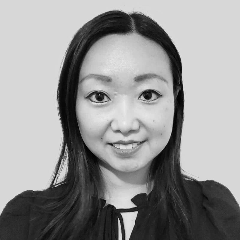 Portrait image of Julie Ren